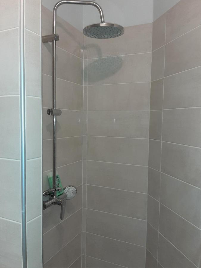 Appartement Le Flatiron - 4 Chambres Тарб Экстерьер фото